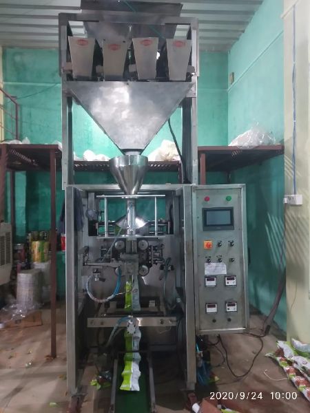 Collar Type Pouch Packing Machine