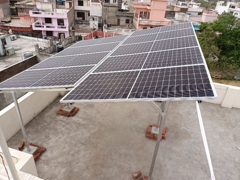 Domestic Solar Power Plant