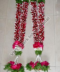 Rose Petals with Lilly Garland