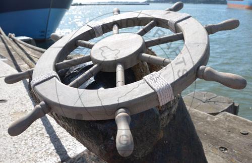 HHC77 Nautical Ship Wheel