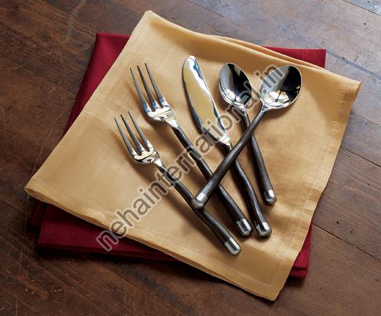 Cutlery Set 09