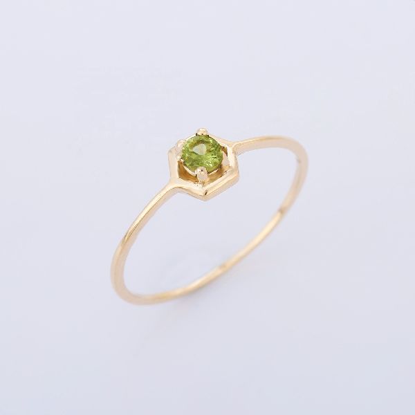 Solitaire Peridot 14K Yellow Gold Ring