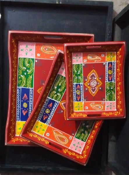 Red Trapped Tray Set