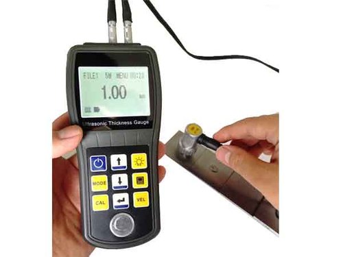 Pro Accur-2 Ultrasonic Thickness Gauge