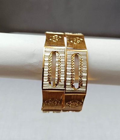 K10009 Silver and Gold Plated Brass Bangles