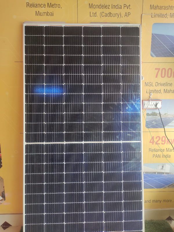 waaree half cut 540 watt Monocrystalline Solar Module