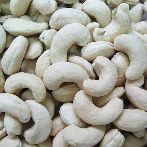 W220 Whole Cashew Nuts