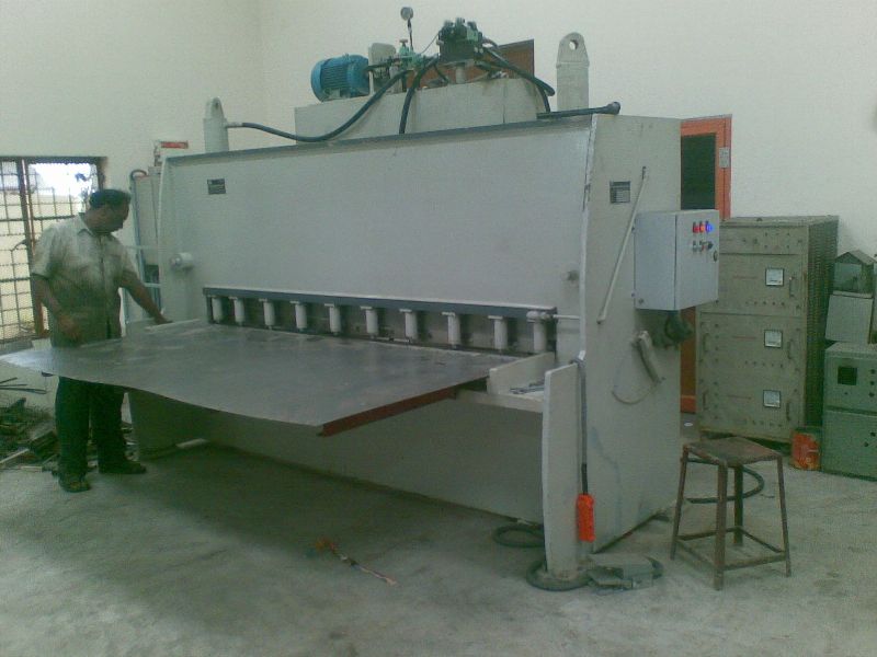 Hydraulic Shearing Machine