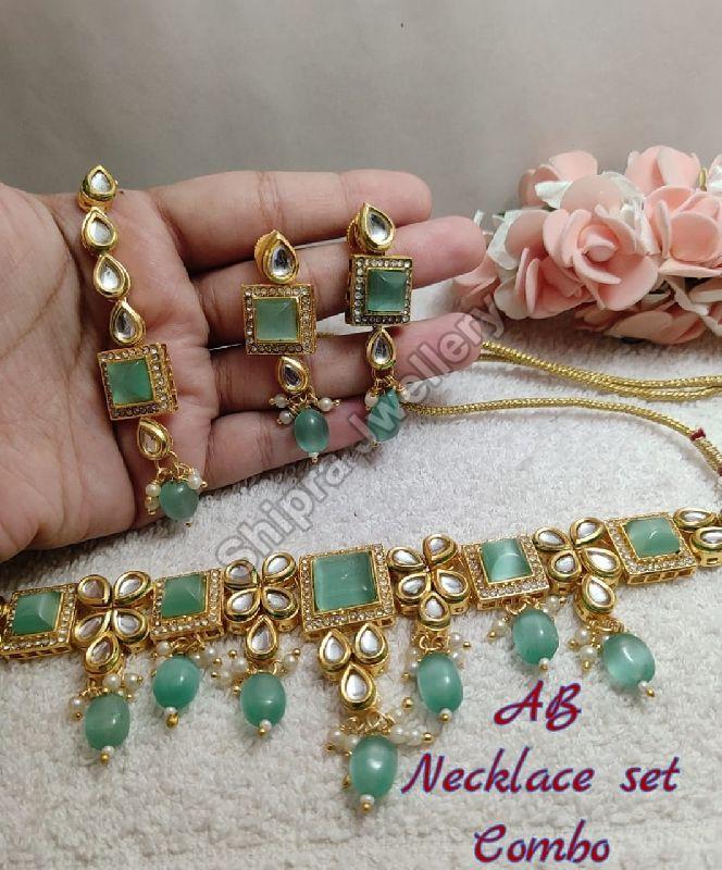Choker Necklace Set