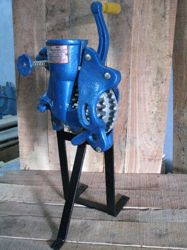 Hand Operated Corn Sheller