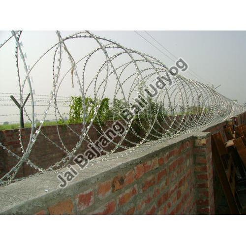 Galvanized Iron Concertina Wire