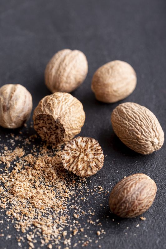 Dried Nutmeg Manufacturer, Supplier from Chhatarpur