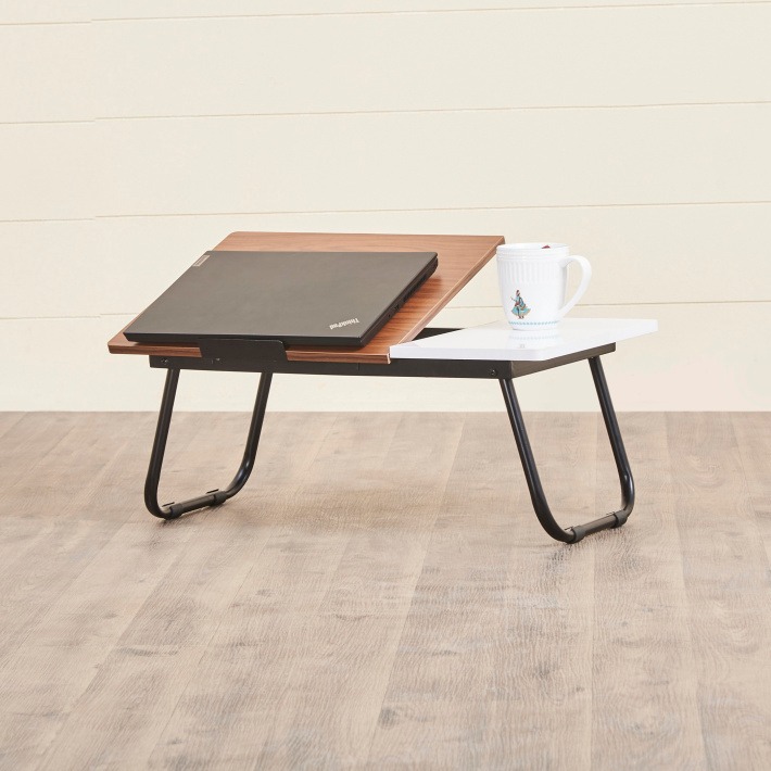 Premium Lap tables in particle laminated board with iron legs
