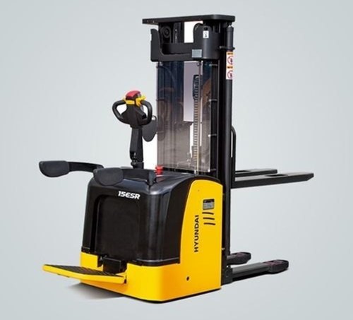 Electric Pallet Stacker