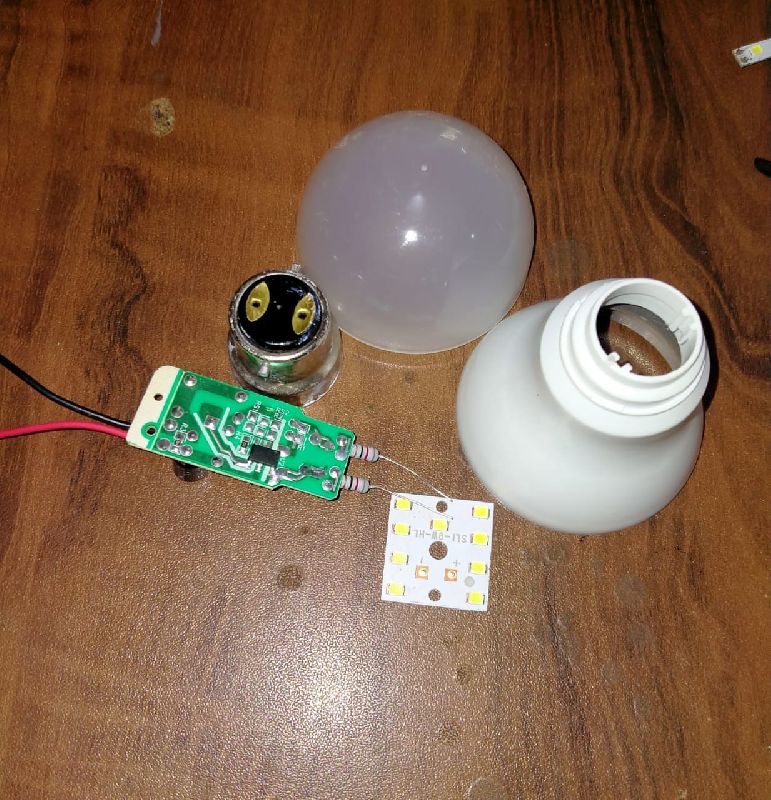 9 Watt LED Bulb Raw Material with PBT Housing