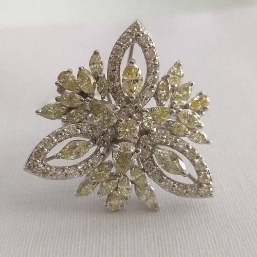 Ladies Cocktail Diamond Ring