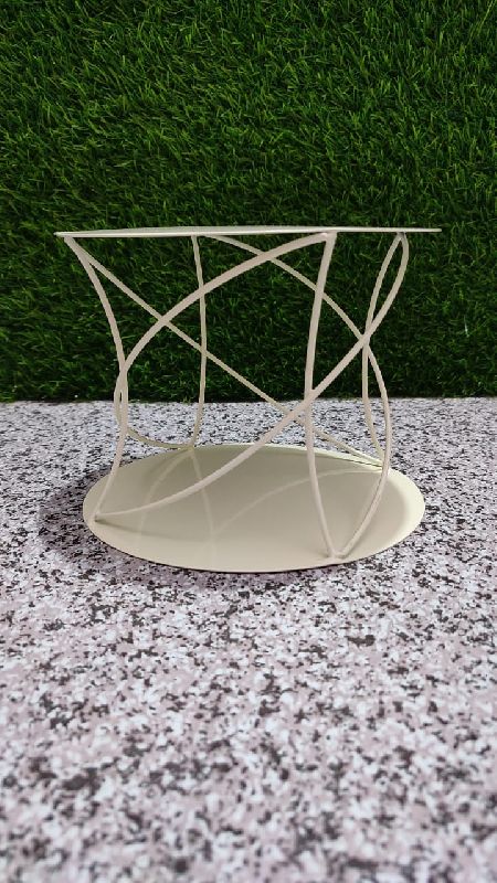 Metal geometric cake spacer