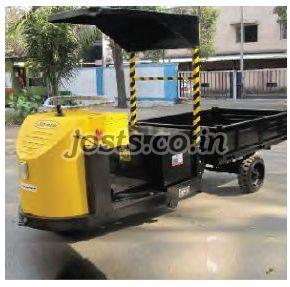 3-Wheel Platform Truck With Side Flaps and Operator Canopy