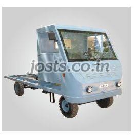 4-Wheel Platform Truck With Customised Cabin