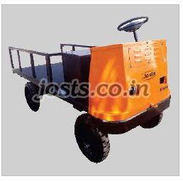 4-Wheel Platform Truck With Removable Side Railing and Rubberised Mat