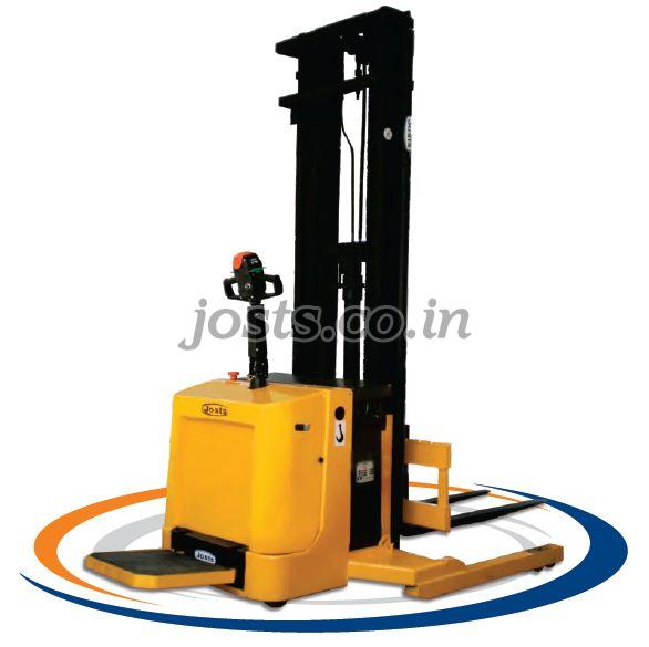 ERB 15-17 Reivised 5 Electric Stand On Straddle Stacker