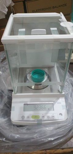 Shimadzu Digital Weighing Balance