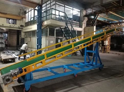Material Loading Conveyor