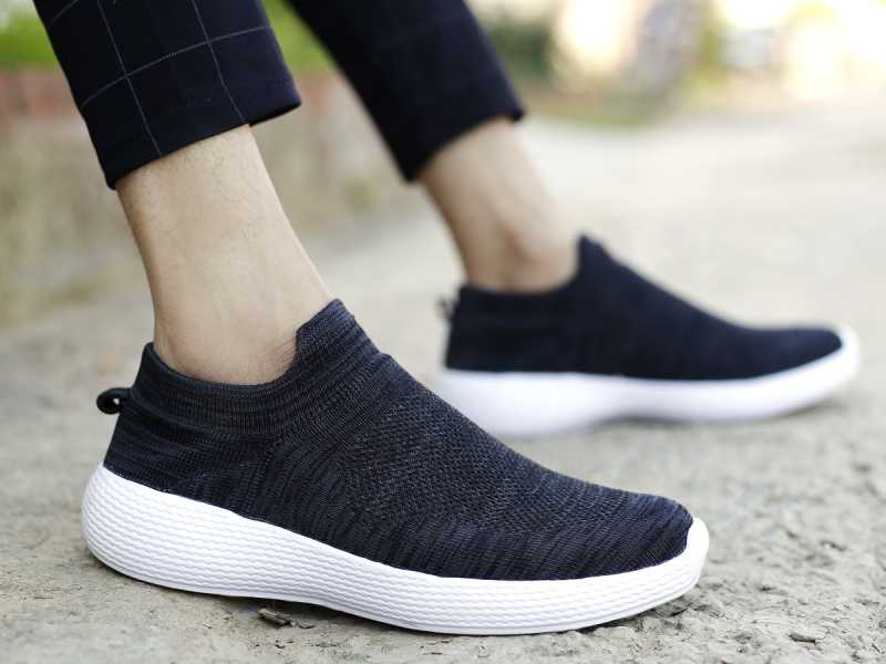 Neoron Black Casual Running Socks Shoes for men\'s