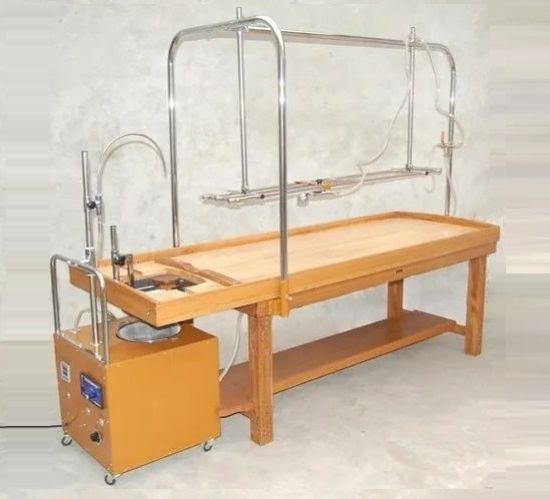 Shirodhara Massage Table