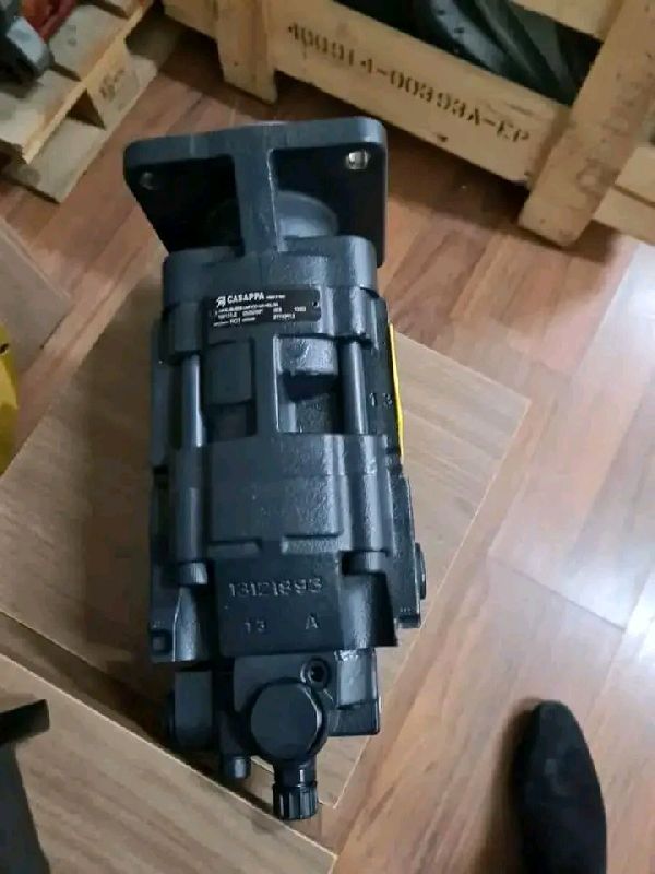Case 851 Hydraulic Pump