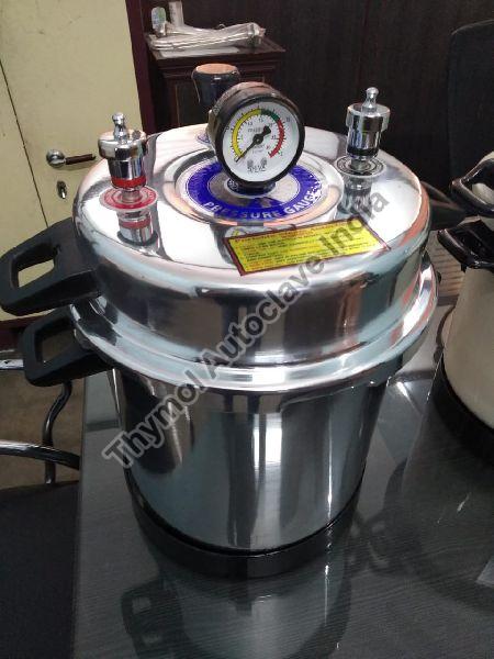 Portable Cooker Type Autoclave