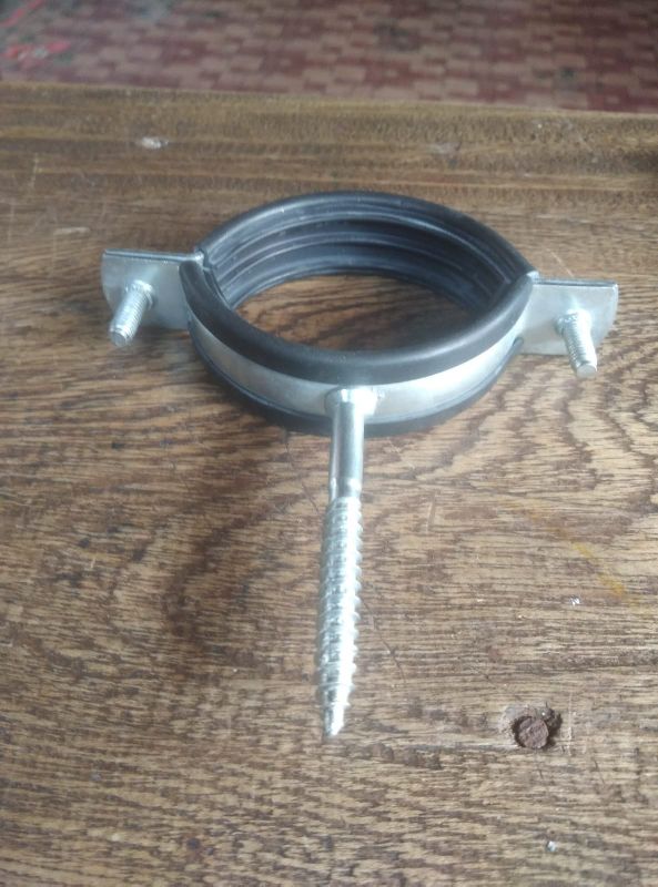 Pipe Clamp With Rubber in Ready Stock