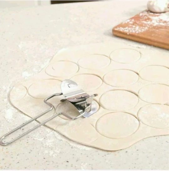 Momo Rolling Cutter