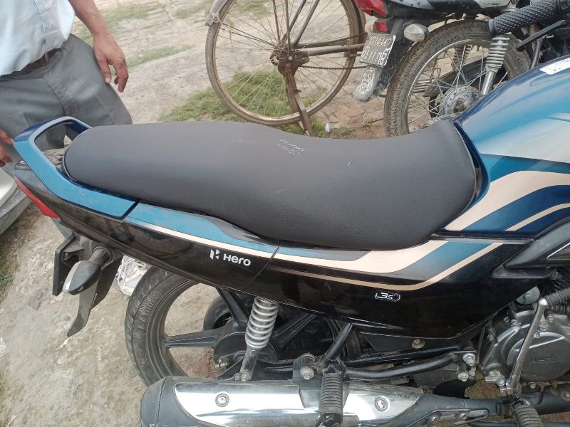 super splendor bs6 seat cover