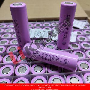 2600 3.7V Lithium Battery Cell