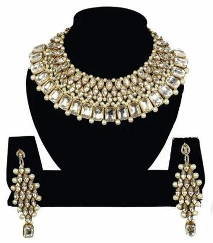 White Pearl & Kundan Necklace Set