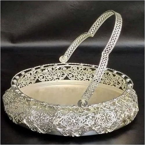 Decorative Hadicraft Iron Basket