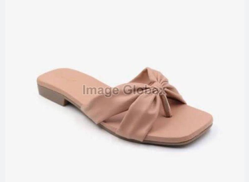 Ladies flat slippers