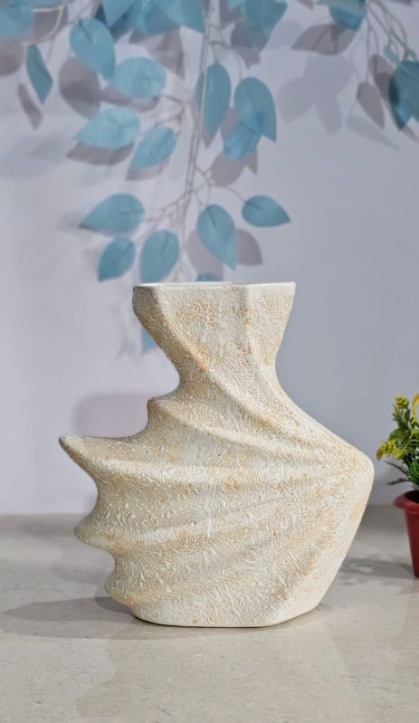 Mustard RD Design Peacock Shape Flower Pot