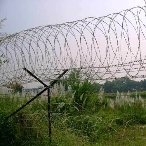 Razor Barbed Wire Fencing