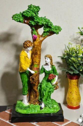 Polyresin Couple Standing Tree Statue