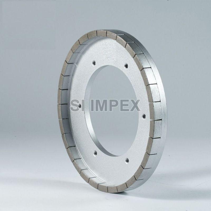 Wet Squaring Wheel