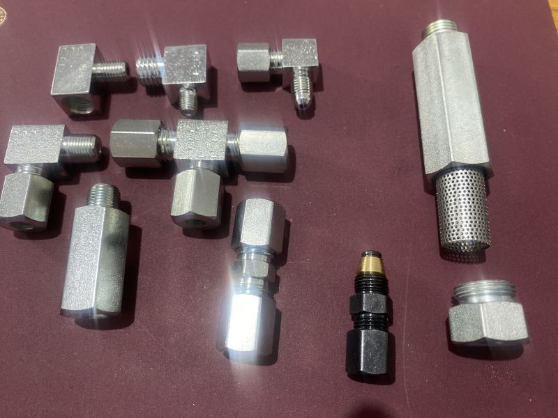 Steel Lubrication Hydraulic Fittings
