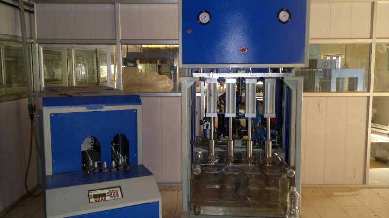 PET Bottle Blowing Machine