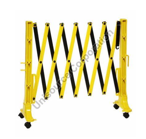 Plastic Expandable Barrier