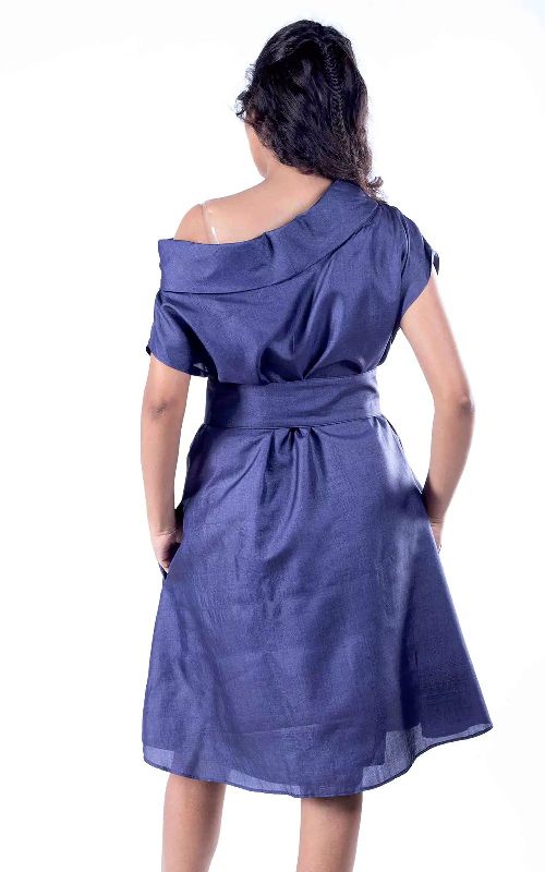 Buy Shelby Vintage Midi Dress for Women Online in India | a la mode