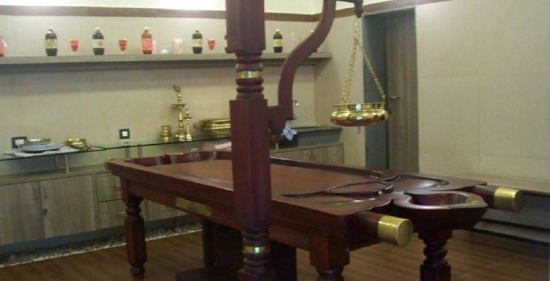 Shirodhara Massage Table