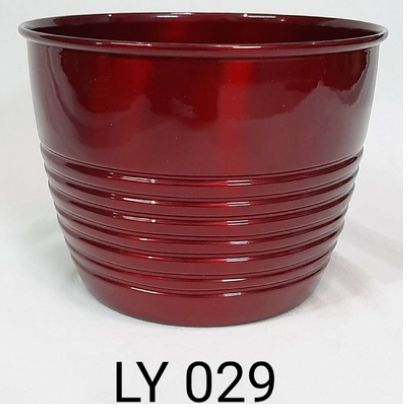 LY 029 Metal Planter