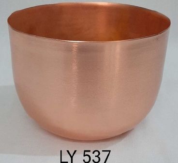 LY 537 Metal Planter