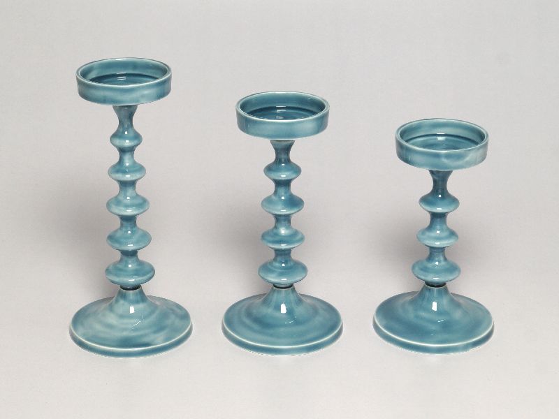EI-0833 Candle Stand